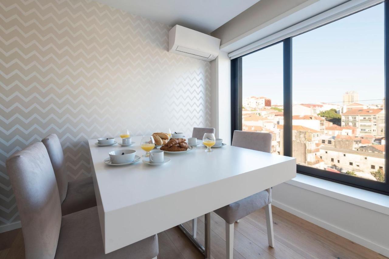 Lovelystay - Trindade Cozy Apartment Porto Kültér fotó