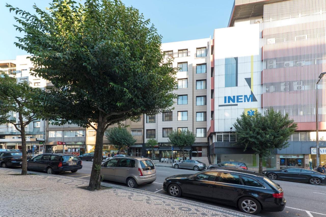 Lovelystay - Trindade Cozy Apartment Porto Kültér fotó